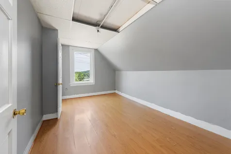8 Oak Hill Street Haverhill NH 03785