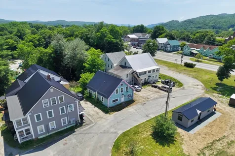 8 Oak Hill Street Haverhill NH 03785