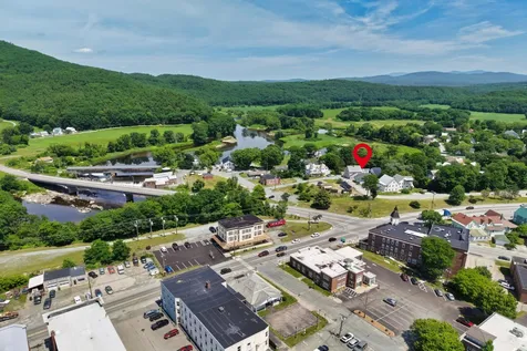8 Oak Hill Street Haverhill NH 03785