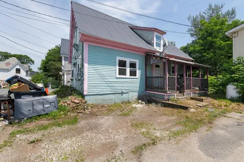 8 Oak Hill Street Haverhill NH 03785