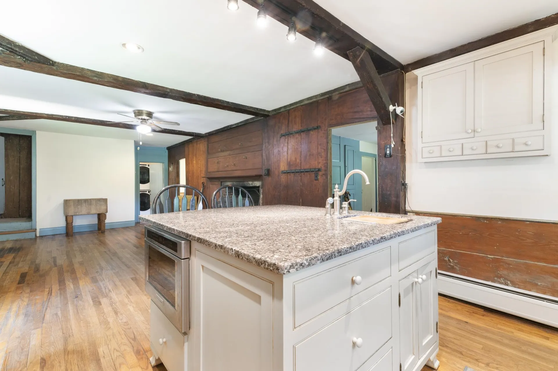 85 Brown's Road Newfane VT 05345