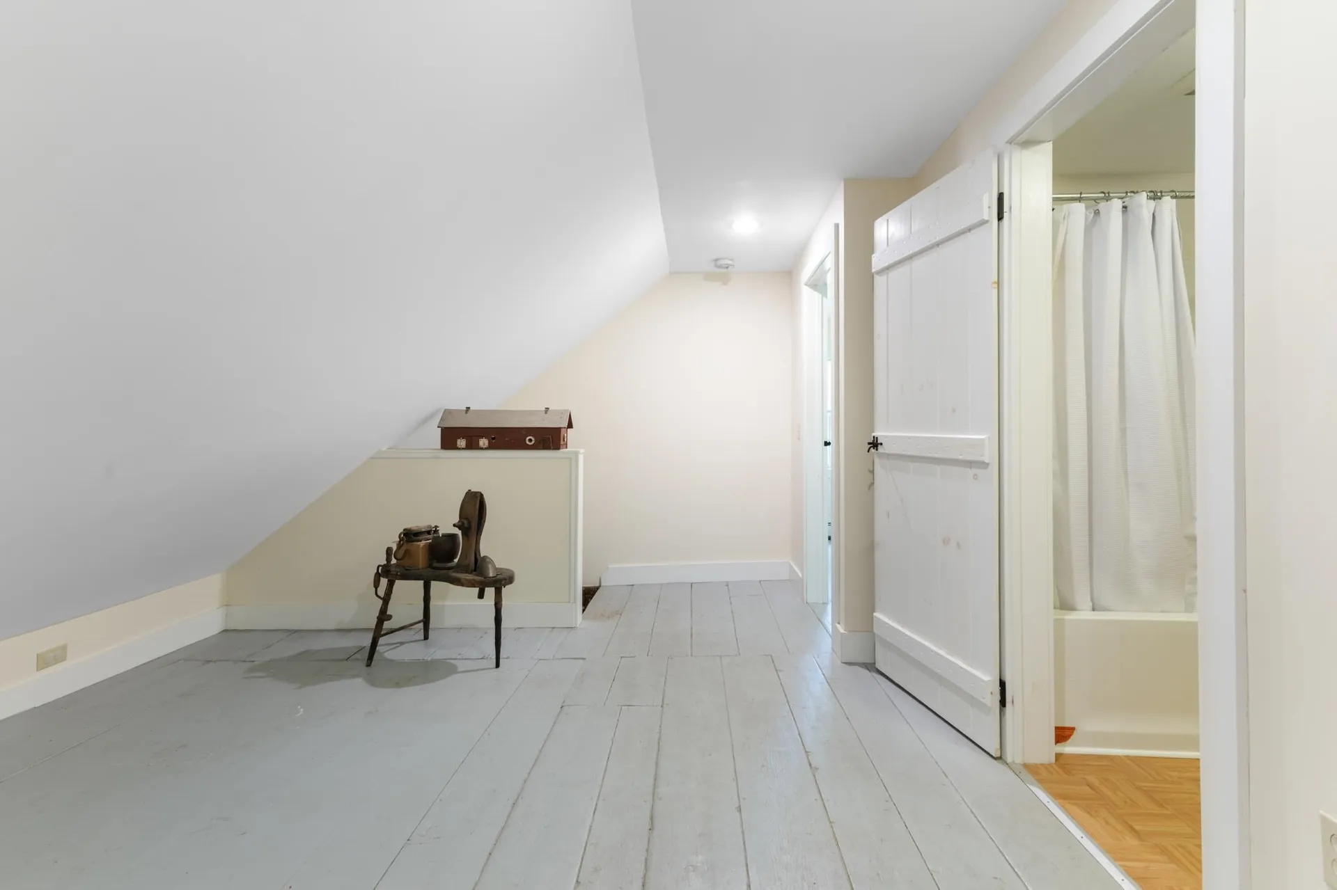 85 Brown's Road Newfane VT 05345