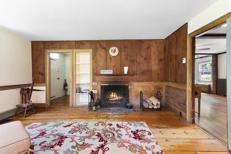 85 Brown's Road Newfane VT 05345