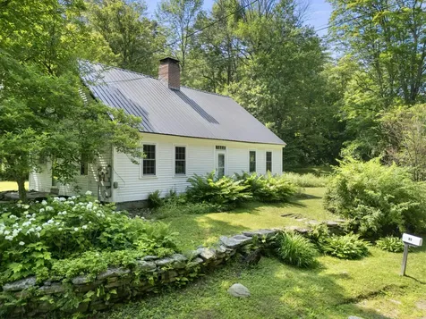 85 Brown's Road Newfane VT 05345