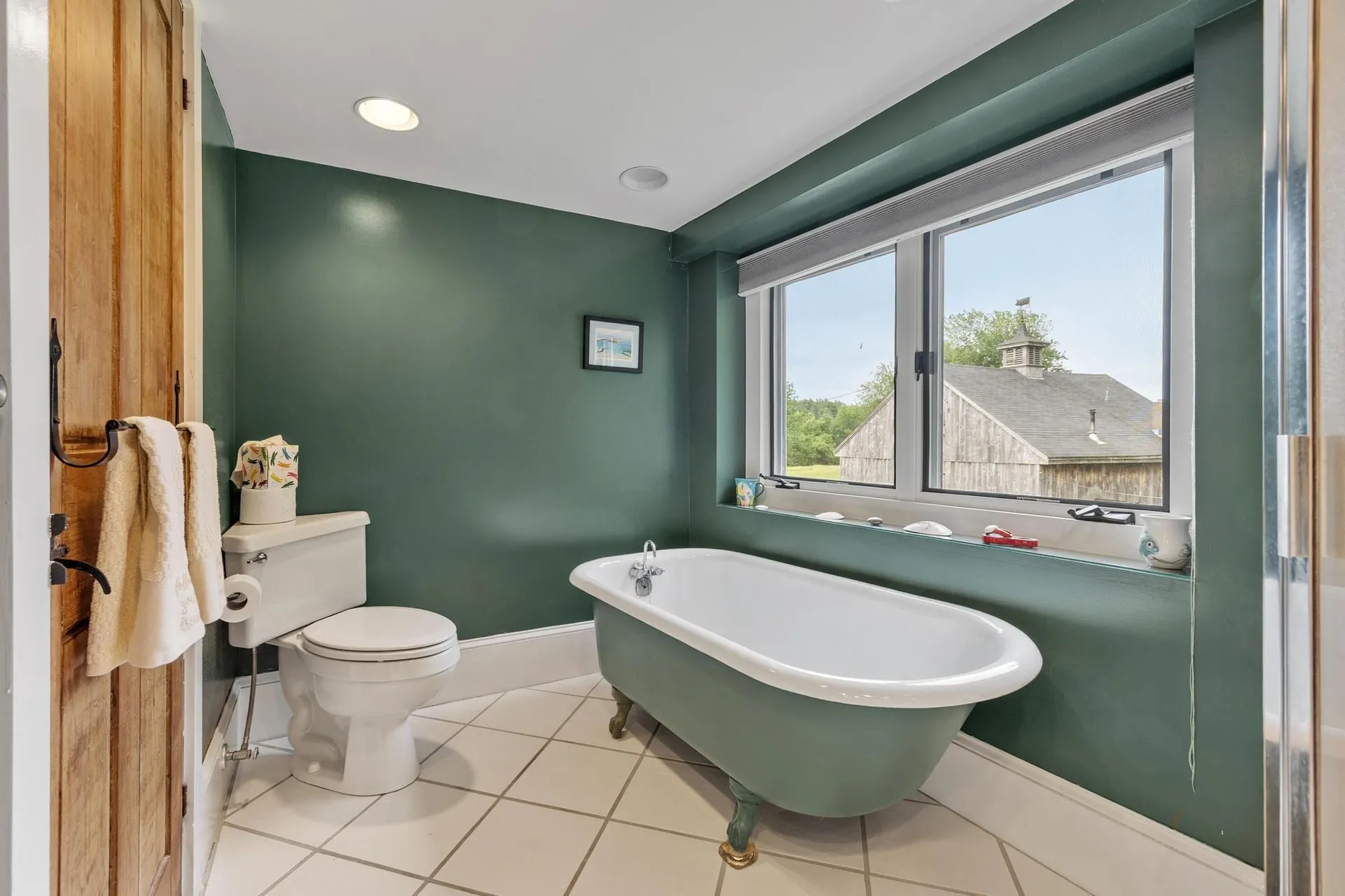 88 Post Road North Hampton NH 03862