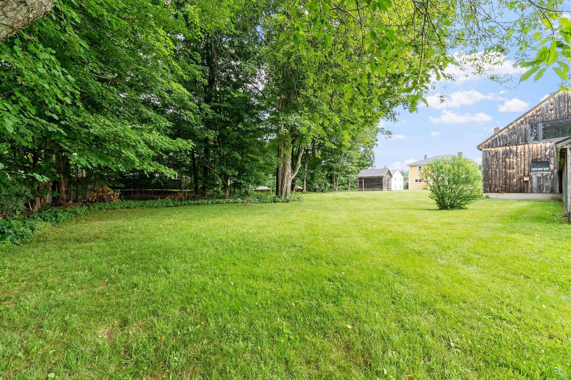 88 Post Road North Hampton NH 03862