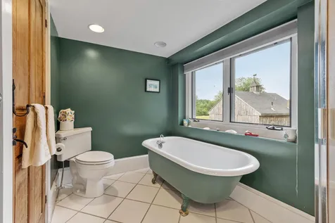 88 Post Road North Hampton NH 03862
