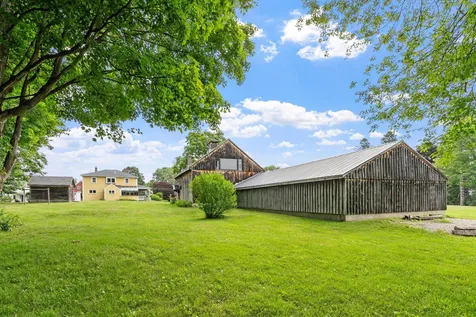 88 Post Road North Hampton NH 03862