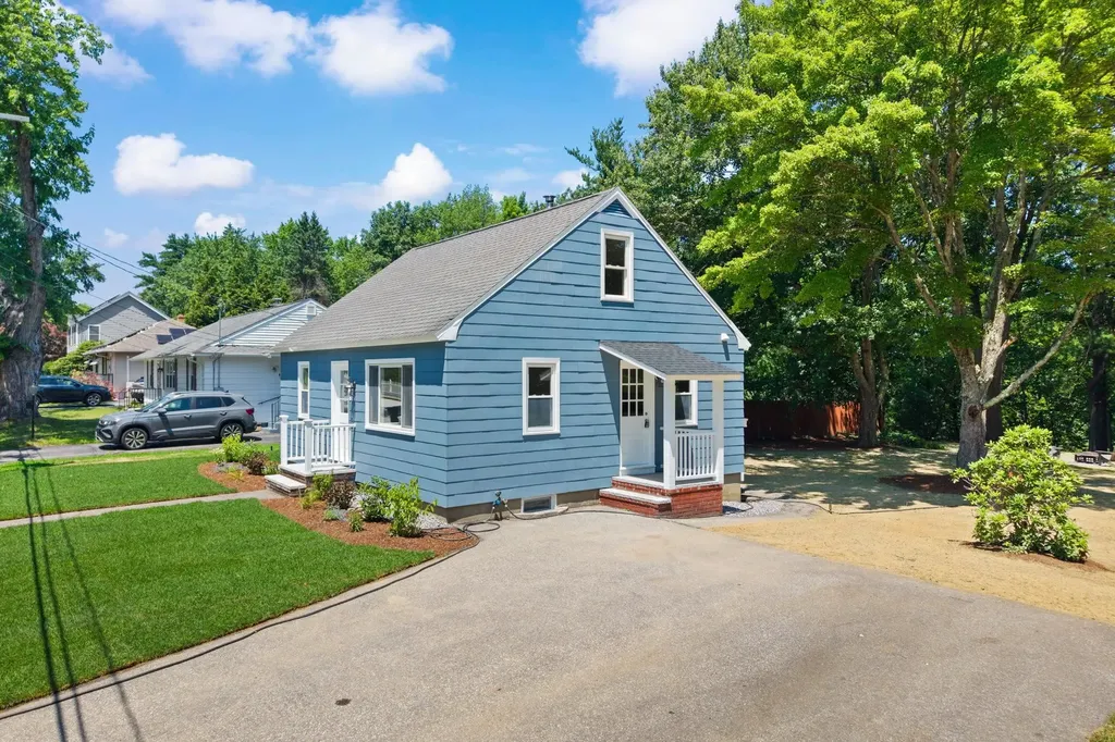 87 Saint Marie Street Manchester NH 03102