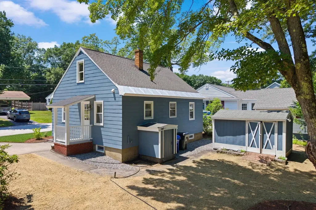 87 Saint Marie Street Manchester NH 03102