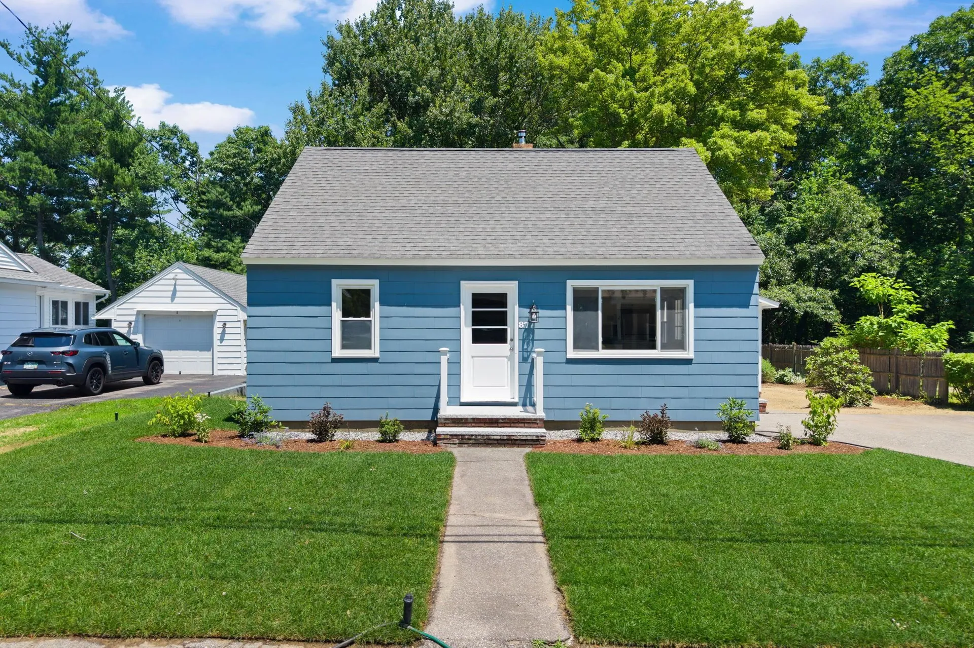 87 Saint Marie Street Manchester NH 03102