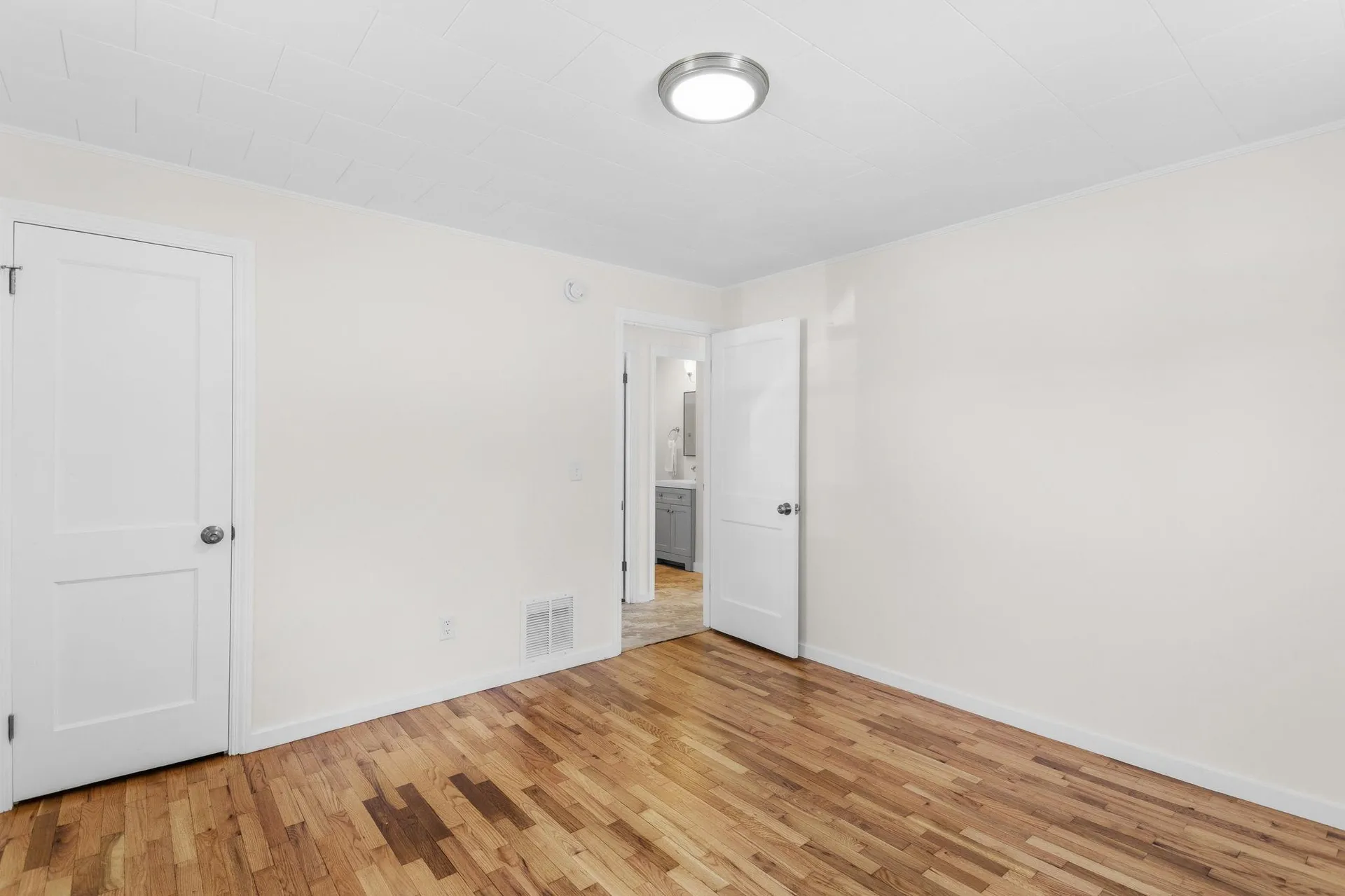 87 Saint Marie Street Manchester NH 03102