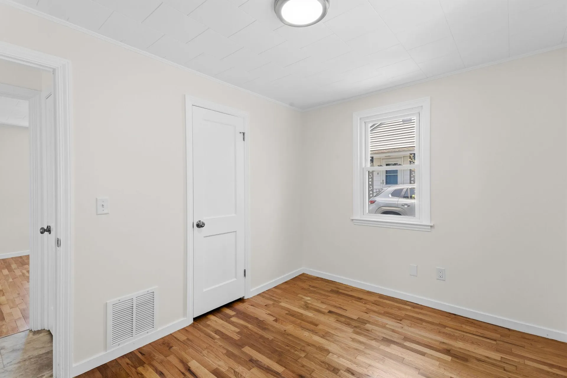 87 Saint Marie Street Manchester NH 03102