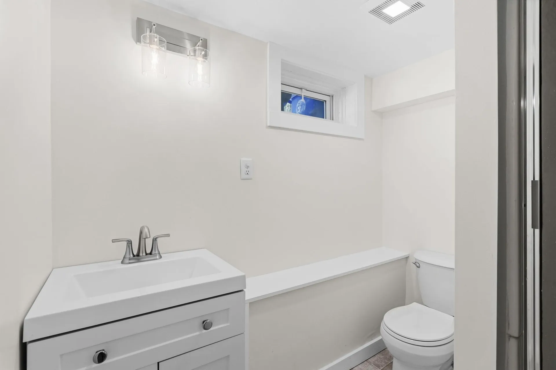 87 Saint Marie Street Manchester NH 03102