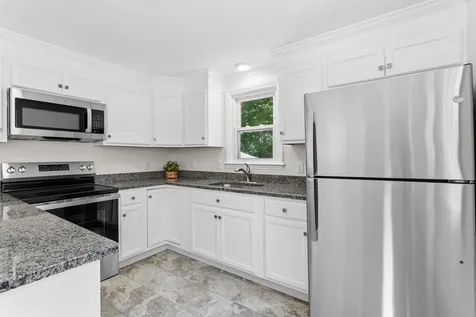 87 Saint Marie Street Manchester NH 03102
