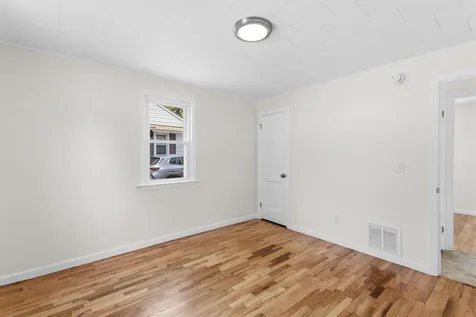 87 Saint Marie Street Manchester NH 03102