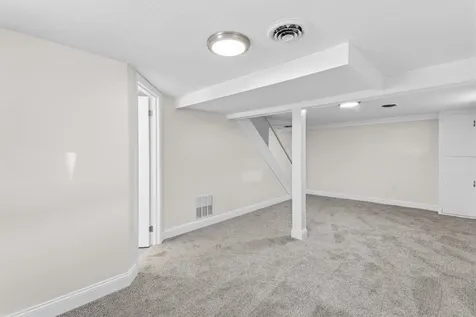 87 Saint Marie Street Manchester NH 03102