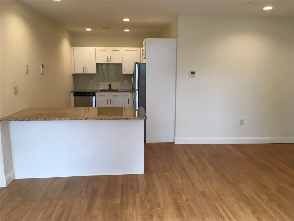 875 Elm Street Manchester NH 03101