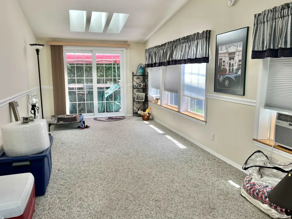 34 Constitution Way Dover NH 03820