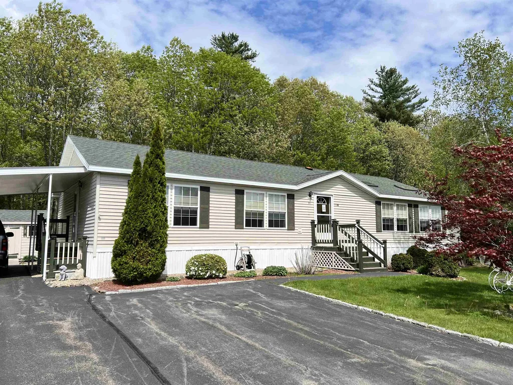 34 Constitution Way Dover NH 03820