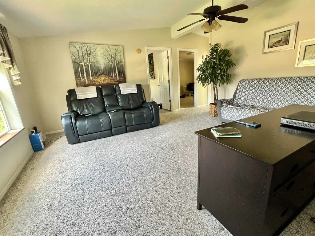 34 Constitution Way Dover NH 03820
