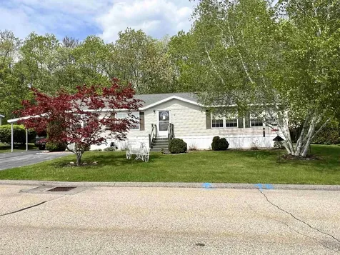 34 Constitution Way Dover NH 03820