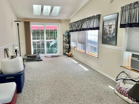 34 Constitution Way Dover NH 03820