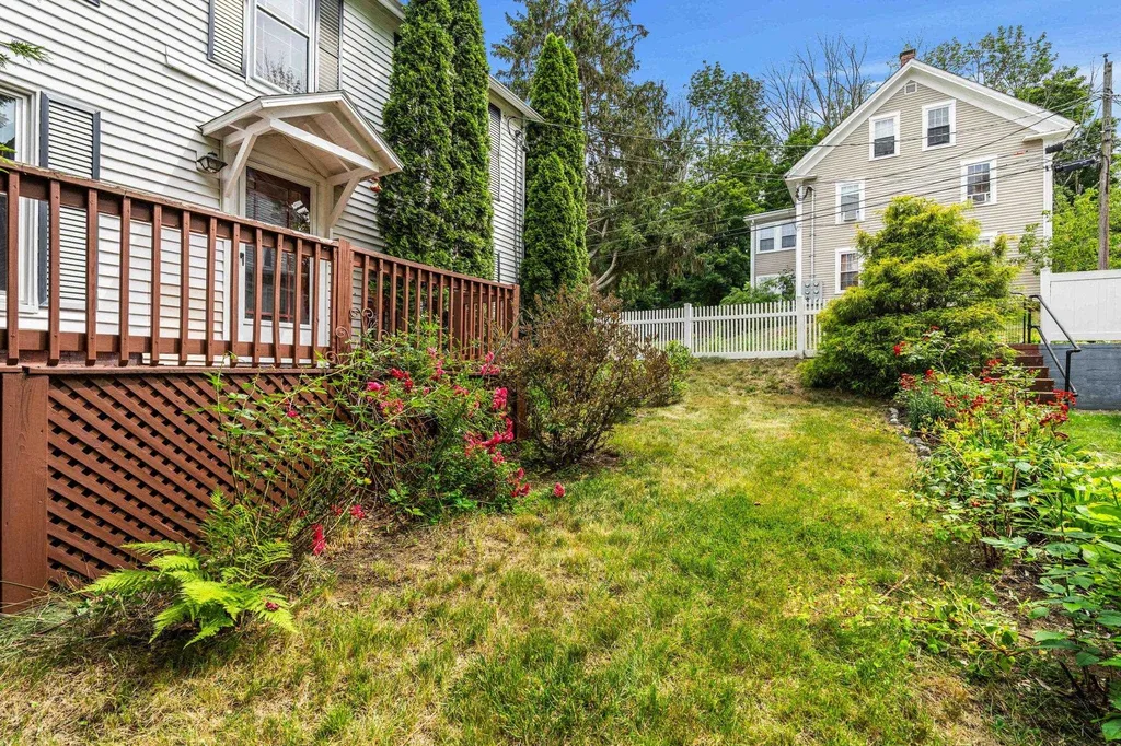 17 Cliff Street Somersworth NH 03878