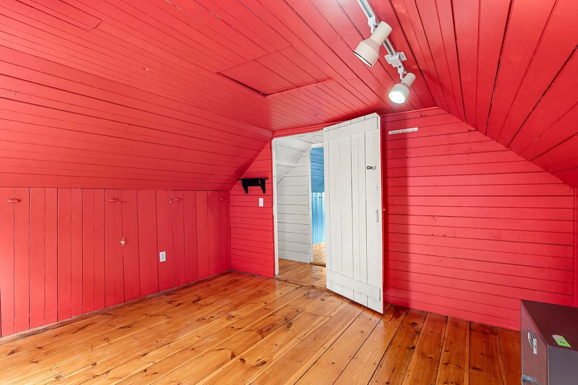 17 Cliff Street Somersworth NH 03878
