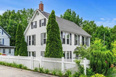 17 Cliff Street Somersworth NH 03878