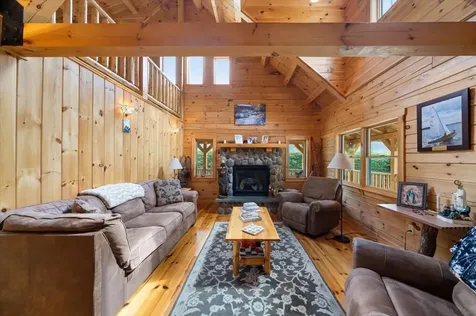 4 Boyle Street Lincoln NH 03251