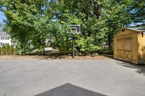4 Boyle Street Lincoln NH 03251
