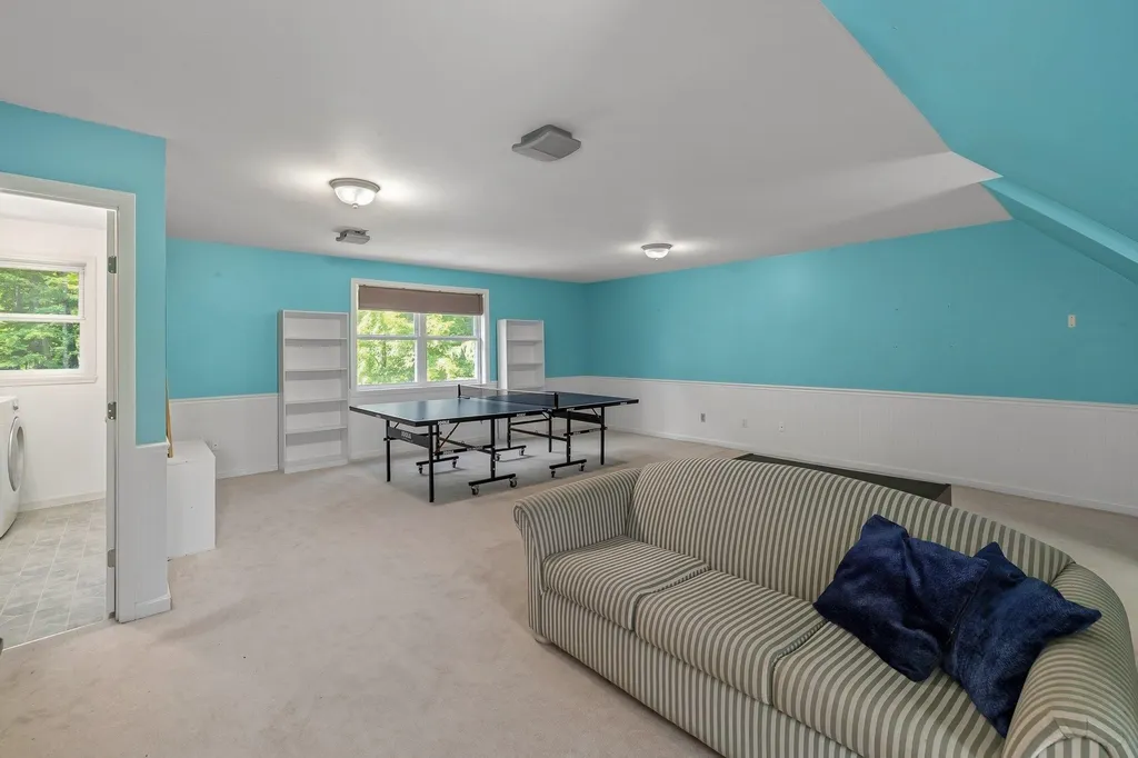49 Sydney Drive Essex VT 05452
