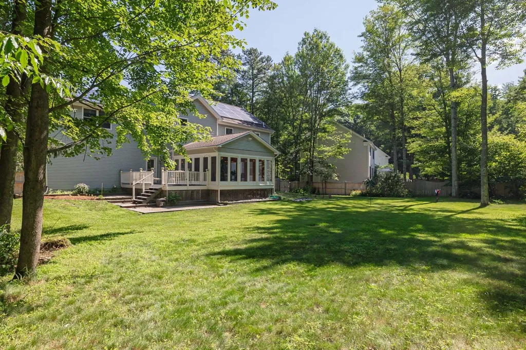 49 Sydney Drive Essex VT 05452