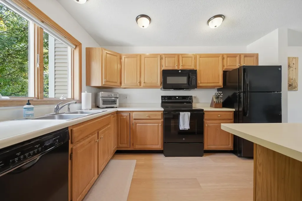 60 Laurel Lane Conway NH 03860