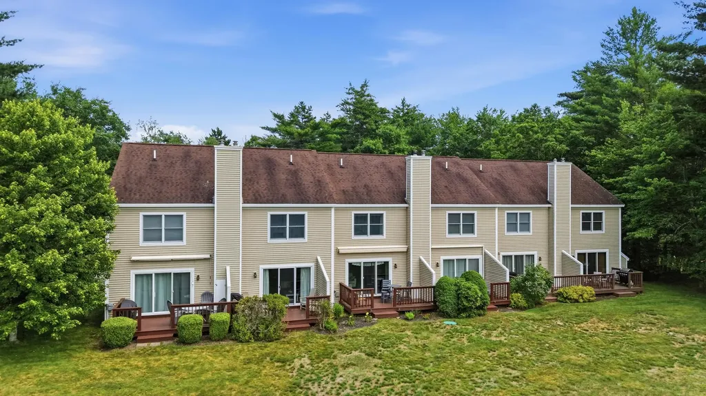 60 Laurel Lane Conway NH 03860