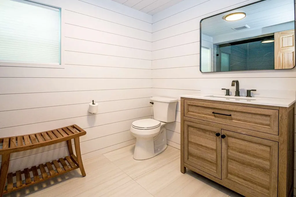 60 Brookside Avenue Albany NH 03818
