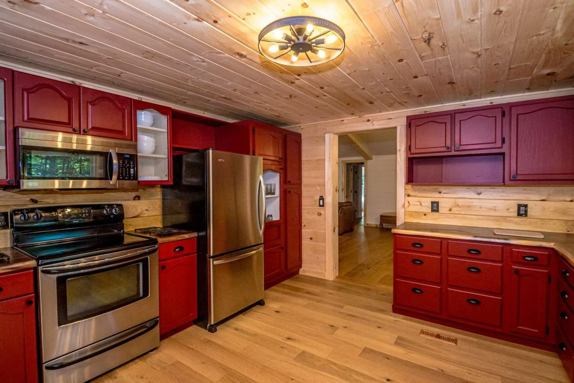 60 Brookside Avenue Albany NH 03818