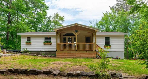 60 Brookside Avenue Albany NH 03818