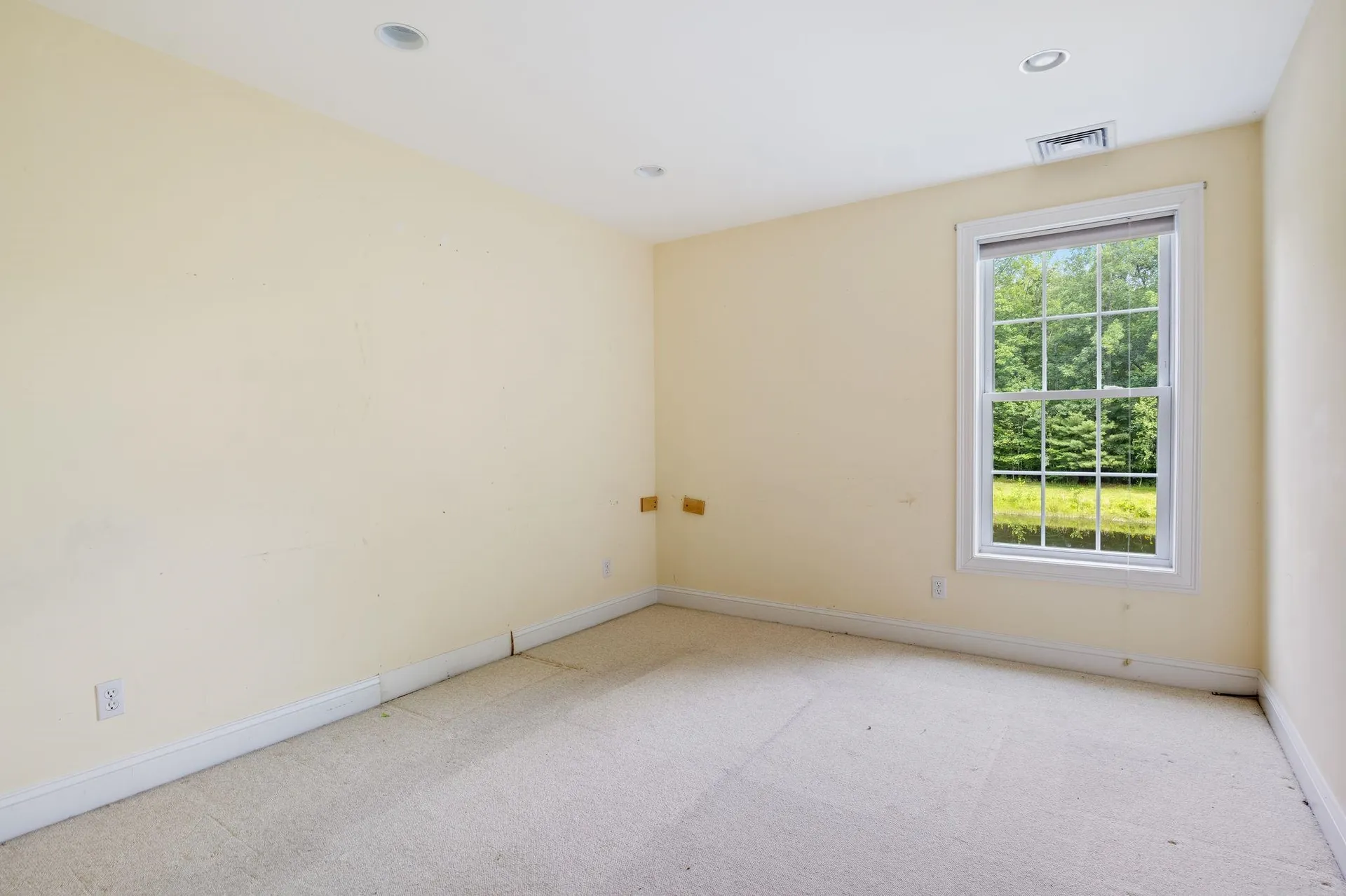 29 Vineyard Drive Stratham NH 03885