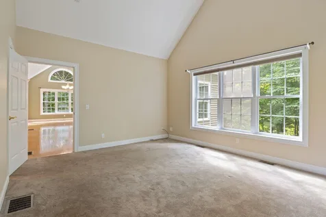 29 Vineyard Drive Stratham NH 03885