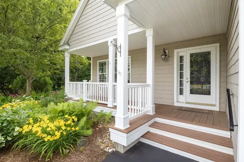 29 Vineyard Drive Stratham NH 03885
