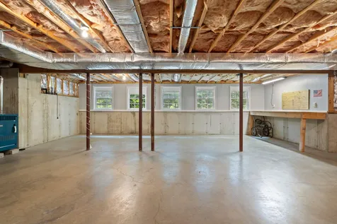 29 Vineyard Drive Stratham NH 03885