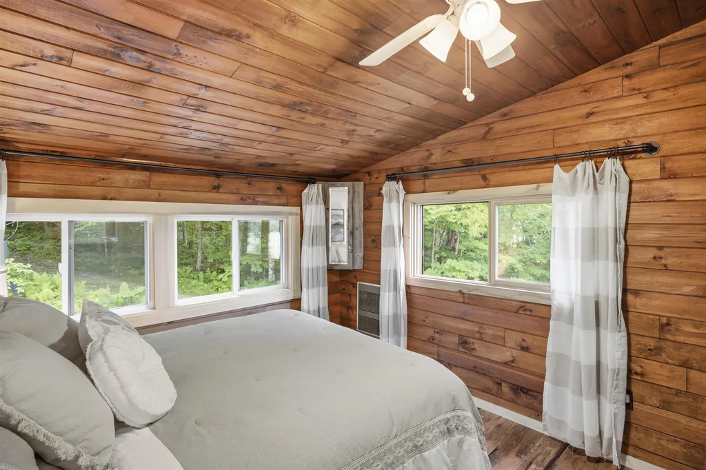 31 Don Gerry Road Bristol NH 03222-3770