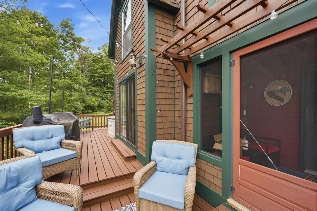 31 Don Gerry Road Bristol NH 03222-3770