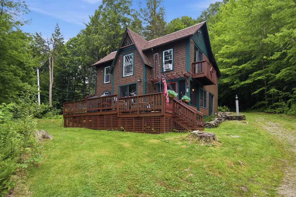 31 Don Gerry Road Bristol NH 03222-3770