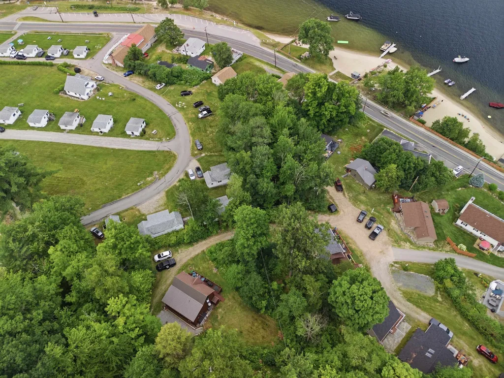 31 Don Gerry Road Bristol NH 03222-3770