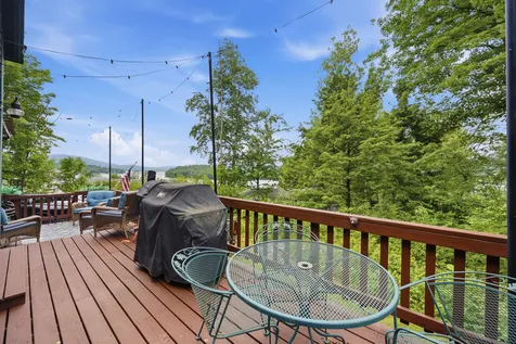 31 Don Gerry Road Bristol NH 03222-3770