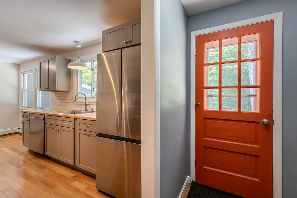 107 Colbrook Drive Arlington VT 05250