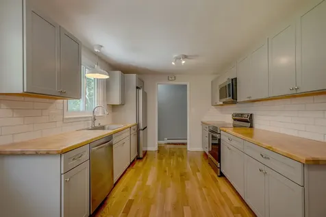 107 Colbrook Drive Arlington VT 05250